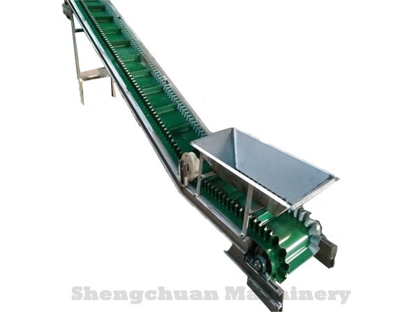 皮帶輸送機(jī)?。狠斔臀磥淼牧α? />
</p>
<p>
當(dāng)然,皮帶輸送機(jī)的應(yīng)用也是非常廣泛的。它可以在礦山、碼頭、工廠、倉(cāng)庫(kù)等各種場(chǎng)所大顯身手。無論是煤炭、礦石、糧食,還是包裹、箱子,都能通過皮帶輸送機(jī)快速而準(zhǔn)確地到達(dá)目的地。
</p>
不僅如此,隨著科技的不斷發(fā)展,皮帶輸送機(jī)也在不斷進(jìn)化。智能控制系統(tǒng)的加入,讓皮帶輸送機(jī)變得更加智能和自動(dòng)化,大大提高了生產(chǎn)效率和安全性。<br />
總之,皮帶輸送機(jī)是工業(yè)領(lǐng)域中的無名英雄,它默默地工作,為我們的生產(chǎn)和生活提供了堅(jiān)實(shí)的保障。讓我們一起感謝皮帶輸送機(jī),感謝它為我們帶來的便利和效率!<br />
<p>
如果你對(duì)皮帶輸送機(jī)還有更多的好奇和疑問,歡迎留言哦!我們一起來探討這個(gè)神奇的輸送設(shè)備吧!
</p>
<p>
<img onload=